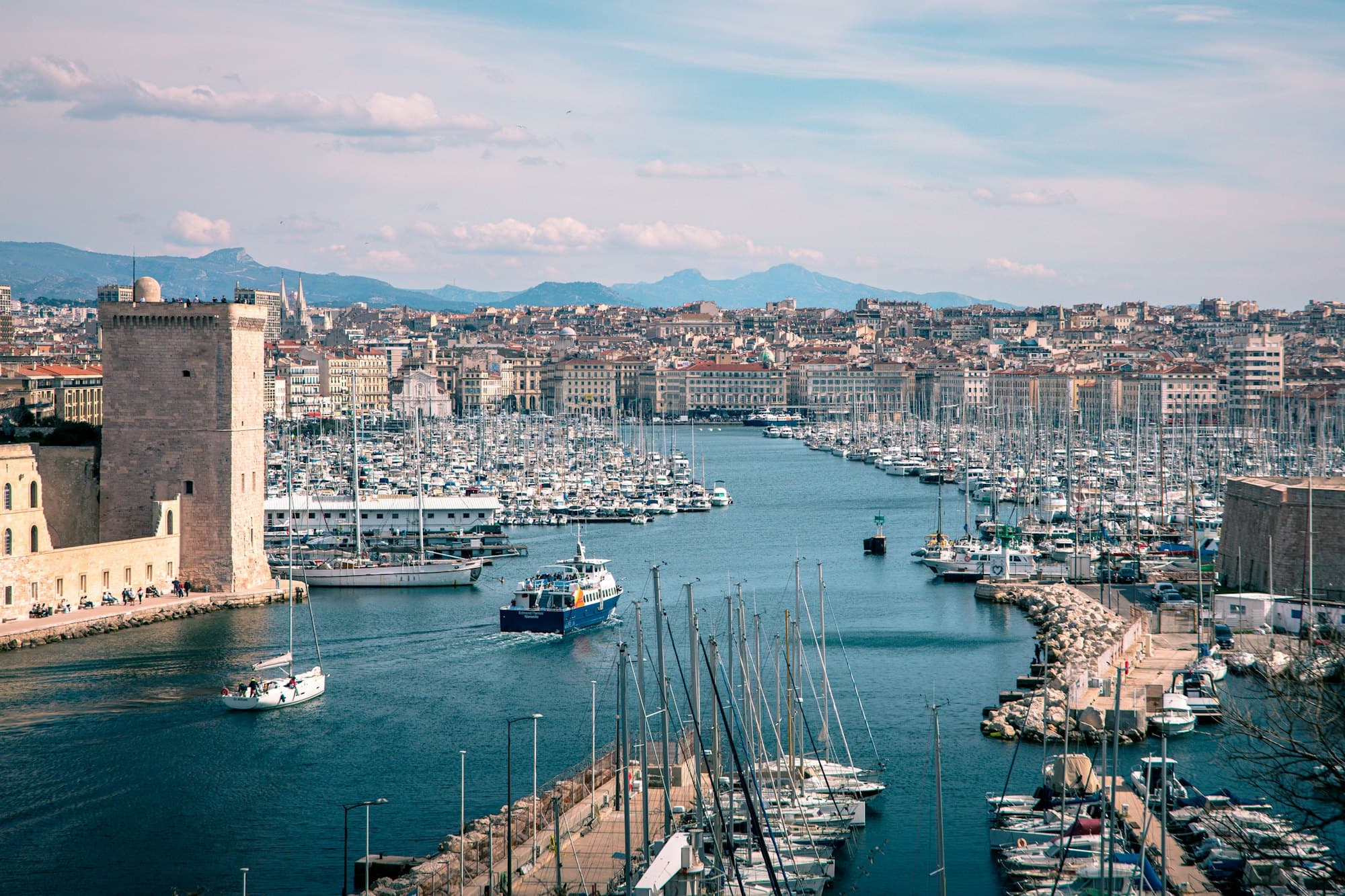 Le Vieux-Port de Marseille et ses bateaux